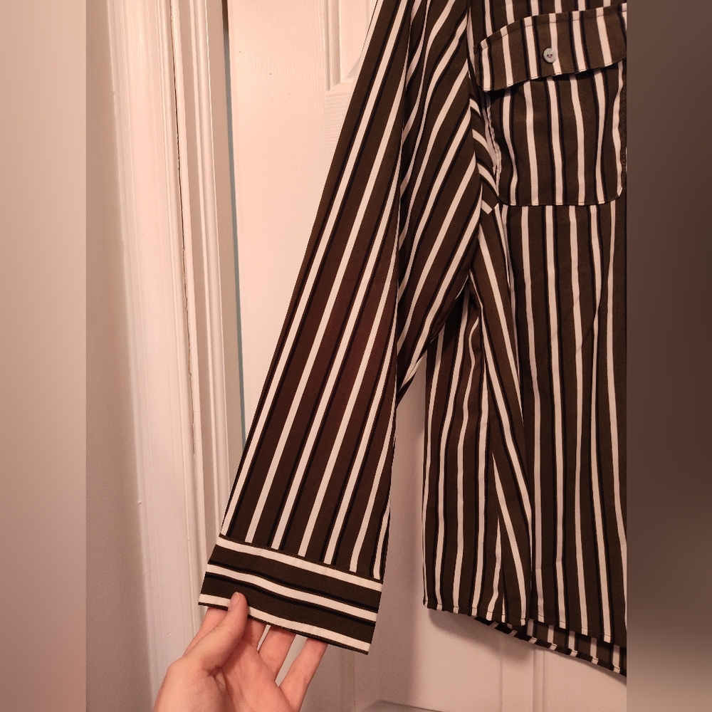 Green and White Striped Button-Up Blouse by Lee - Picture 2 of 13
